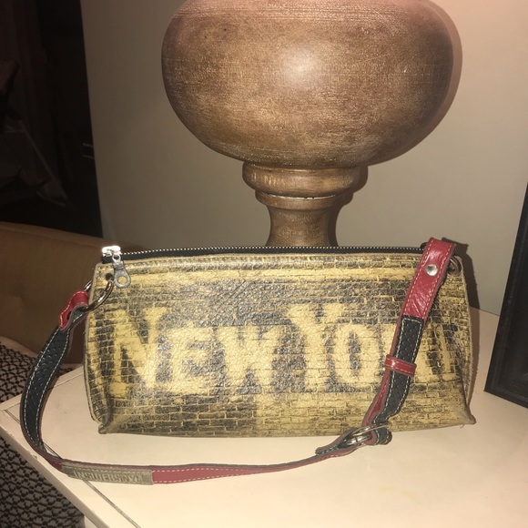 Insiders 1 Handbags - Exclusive Insiders 1 clutch, carried once!